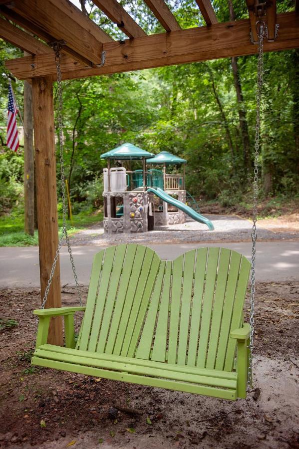 Eden Cabin Forested Tiny Home On Lookout Mtn Чатануга Екстериор снимка
